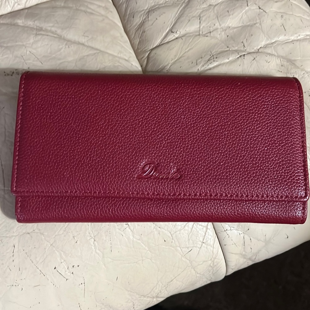 New  Dante women’s wallet, burgundy
